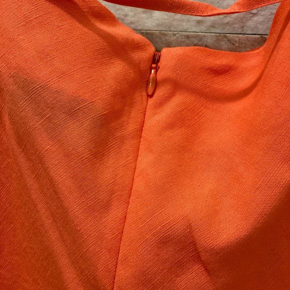 NEW YORK & CO. SKIRT - Size: 6 - Length: 26.5' L - Picture 7 of 8